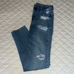 American Eagle mom jeans
